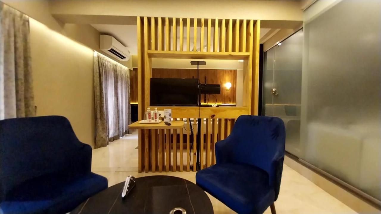 Hotel Merakee - Near Dahisar Mira Road Mumbai Exteriör bild